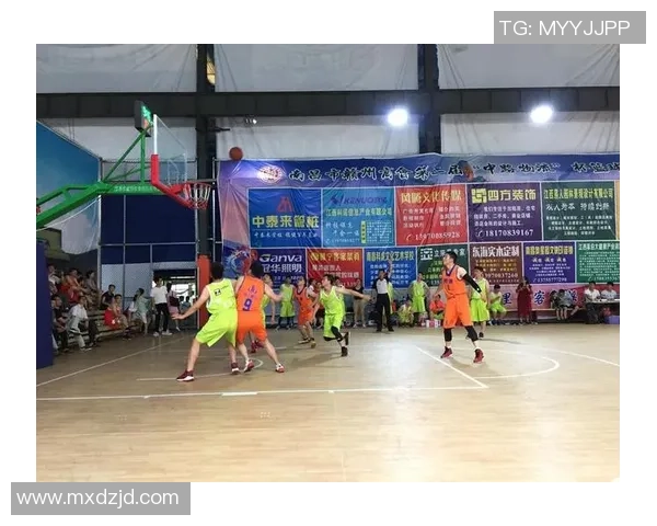 成都篮球队在城市联赛中的速度表现分析与战术探讨